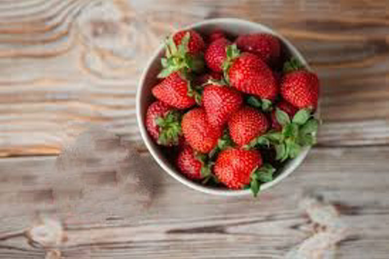 6 Health Benefits of Strawberries: A Nutrient Packed Super fruit.